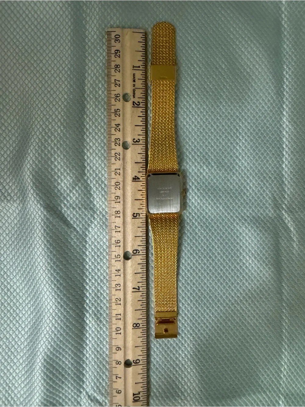 Xavier Diamond Quartz Gold Tone Watch with Black Dial. WORKS